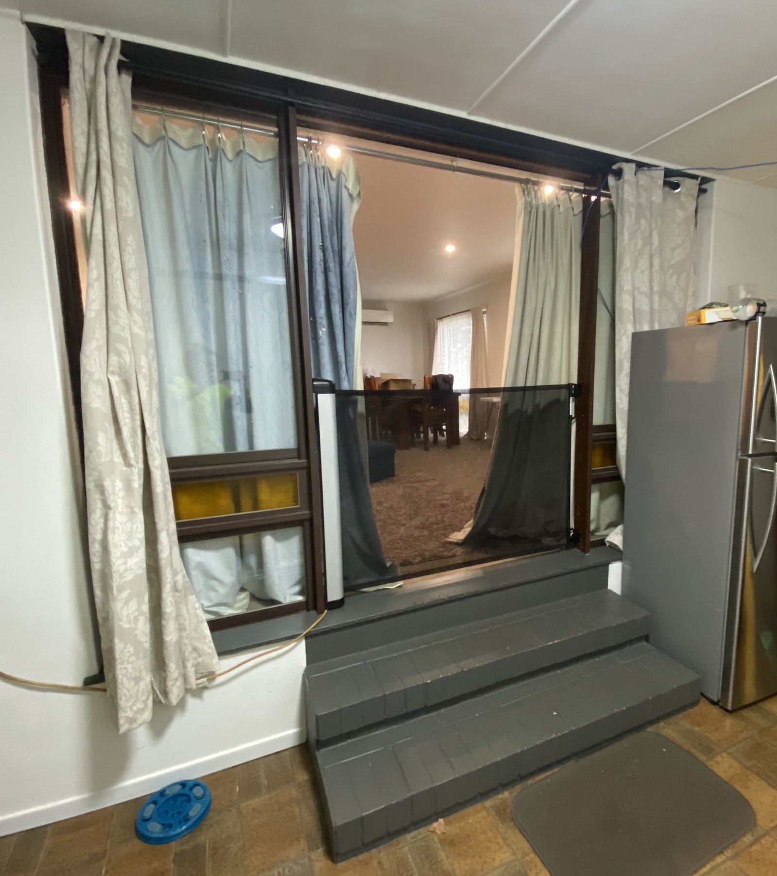 Before - Old sliding doors Toowoomba renovation